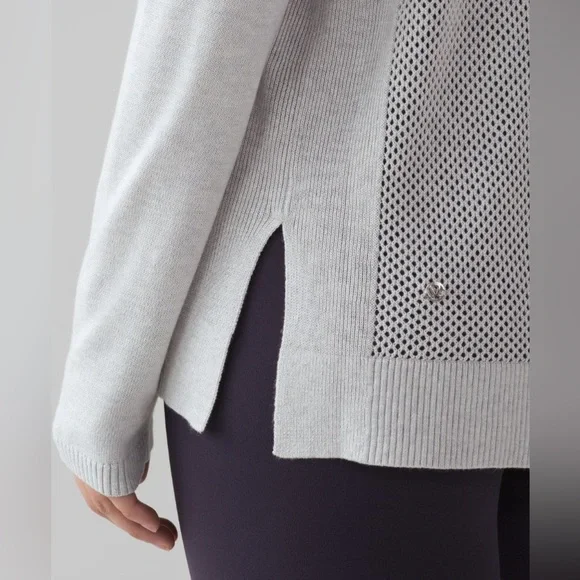 LULULEMON Get Well Crew Neck Sweater cashmere blend. Size 10 - Picture 12 of 12